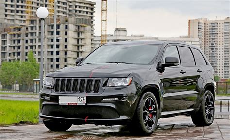 Тюнинг-проект Jeep Grand Cherokee SRT-8 WK2: черный, суровый, джип ...