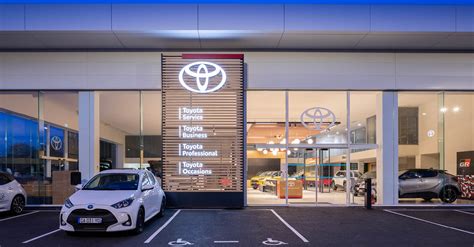 How D P Redefined Showroom Experience For Toyota Motor Europe