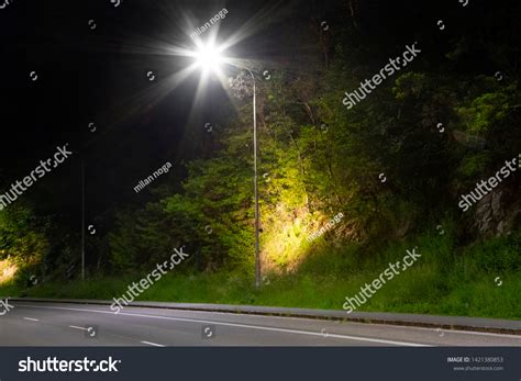 Street Light Pole Modern Led System Stock Photo 1421380853 | Shutterstock