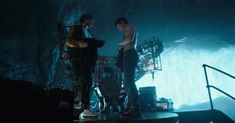 AusCAPS Ezra Miller Nude In The Flash