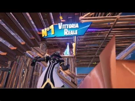 STRAY RENEGADE STRAY 11 Kill Skin Gameplay Team Rumble