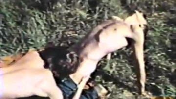 Vintage Alfresco Fucking On Film PORNDROIDS