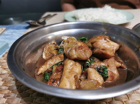 An Easy Delicious And Fail Proof Claypot Chicken Rice Recipe