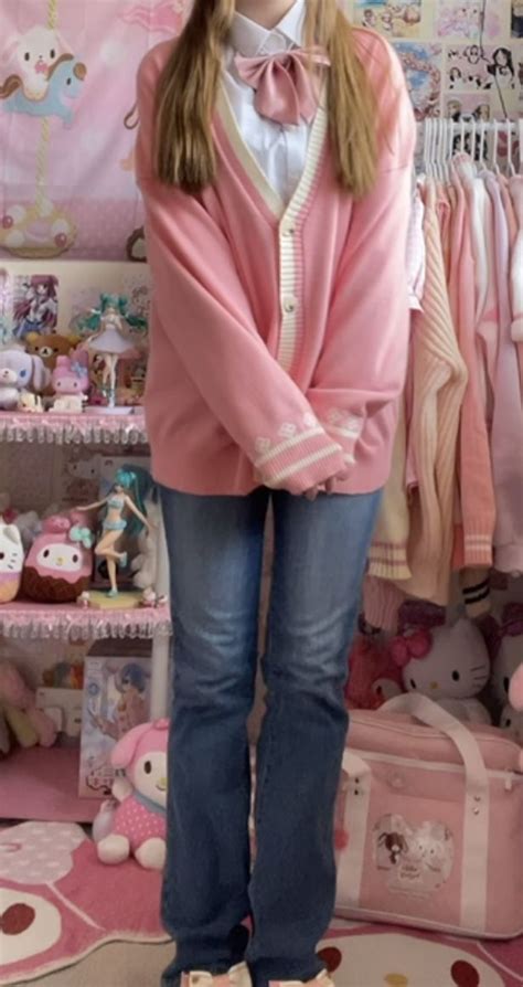 Kawaii Outfit With Jeans 🎀🎀🧁 Kawaii Clothes Kawaii Outfit Ideas Kawaii Fashion Outfits