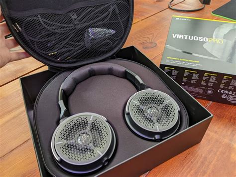 Corsair Virtuoso Pro Headset Review: Budget High-end Classic