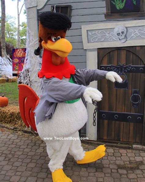 Character Central • We Met Foghorn Leghorn Today In His Halloween