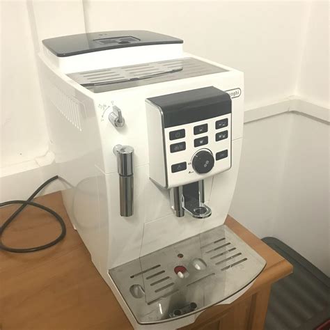 Delonghi Plnoautomatický kávovar ECAM13 123 B Aukro