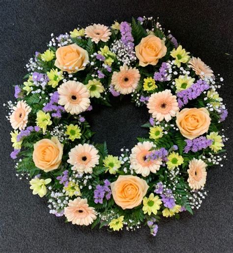 Funeral Tribute Loose Wreath Janet Pattison The Florist Hull