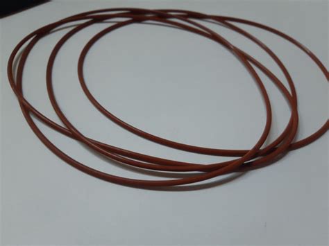 Кольцо уплотнительное резиновое из фторкаучука, агрессивомаслостойкое ...