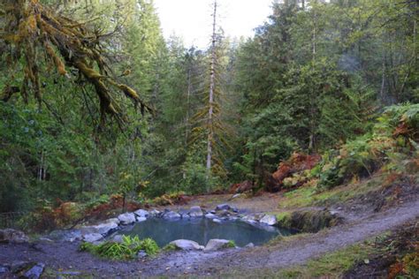 18 Coolest Natural Hot Springs In The Usa Follow Me Away