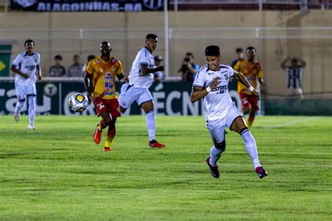 Partidas De Ceará Sc X Juazeirense - Ceará volta a vencer como visitante após 14 partidas e quase oito meses ...