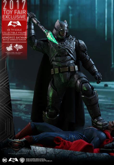 Hot Toys MMS Batman V Superman Armored Batman Battle Damaged Hot Toys Complete Checklist