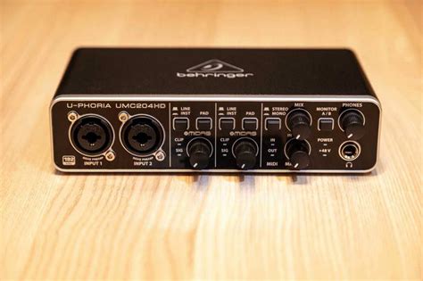 Звуковая карта - Behringer U-PHORIA UMC204HD, внешняя, аудиоинтерфейс ...