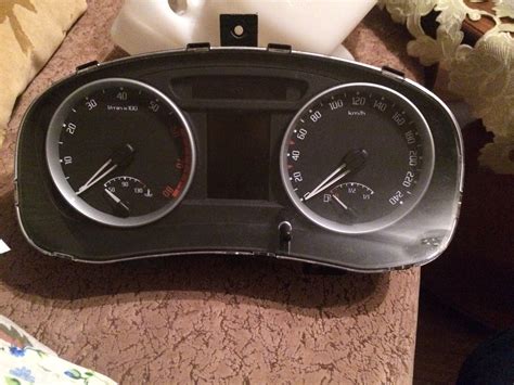 Ништяки — Skoda Fabia Combi Mk2, 1,2 л, 2008 года | электроника | DRIVE2