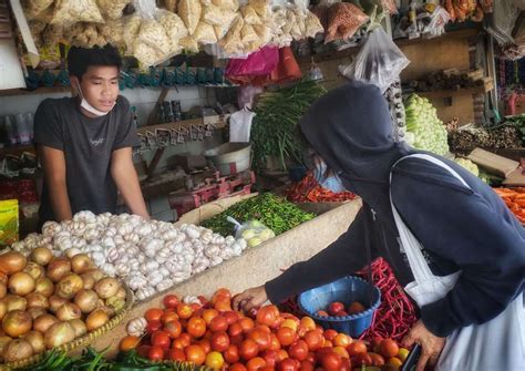 Jelang Tahun Baru Harga Sejumlah Bahan Pokok Di Kota Serang Mulai