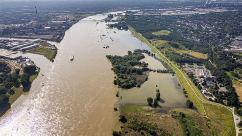 Duisburg Aus Der Vogelperspektive Uferbereiche Mit Durch Hochwasser