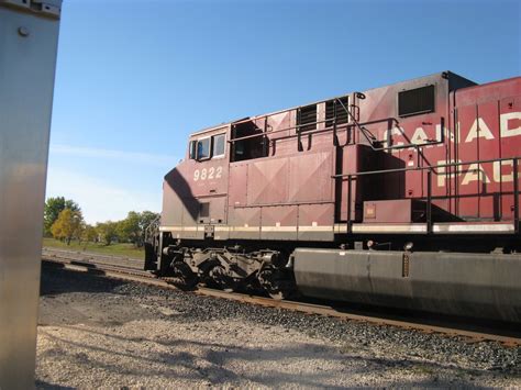 9822