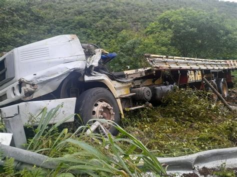 Revista Caminhoneiro News Carona de caminhão que transportava líquido