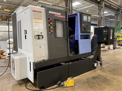 Doosan Lynx 220C CNC Lathe Buy And Sell Surplus CNC Machinery