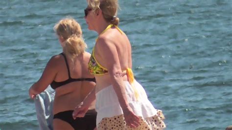 2022 Bikini Beach Girls Videos Vol 1745