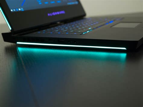 Alienware 15 R3 Review Tom S Hardware Tom S Hardware