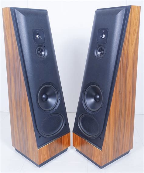 Thiel Cs 22 Floorstanding Speakers In Factory Boxes The Music Room