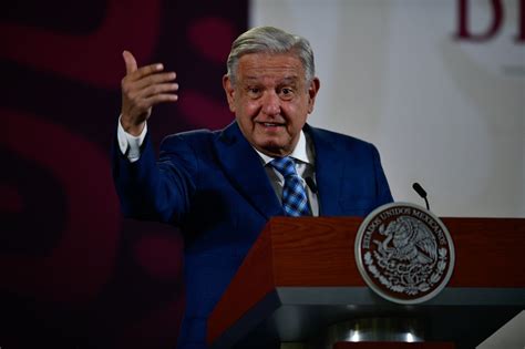 Amlo Anuncia Gira Del Adi S Por Todo El Pa S Antes De Entregar La