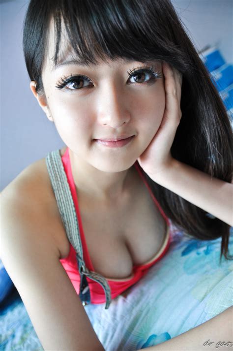 Chinese Beautiful Lady Big Cute Eyes And Pink Bikini Page Milmon Sexy Picpost