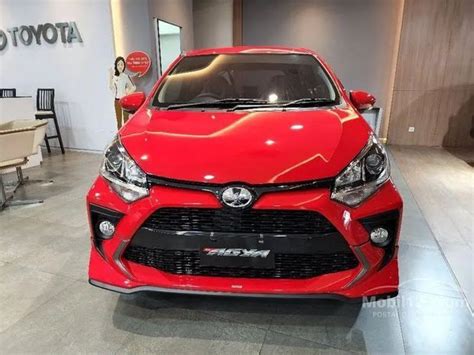 Ini Perbandingan Honda Brio Vs Toyota Agya Dari Segi Harga Spesifikasi