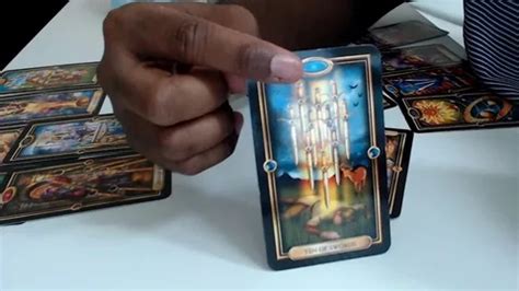 Pr Disez Votre Avenir Avec Un Tirage De Cartes Tarot Divinatoire