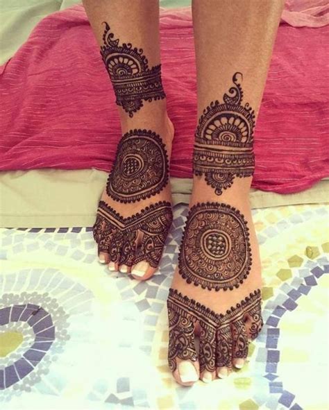 Arabic Mehndi Design for Foot - Foot Arabic Mehndi Designs - Mehndi ...