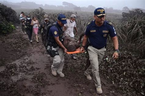 Volcan De Fuego Guatemalas Volcano Of Fire Eruption Kills 25 People