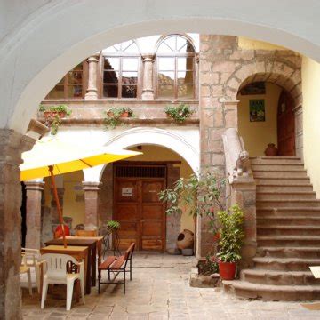 Pirwa Backpackers Colonial Hostal En Cusco Hostelsclub