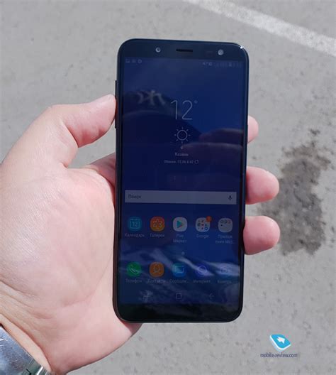 Mobile-review.com Обновление среднего сегмента от Samsung – модели J4 ...