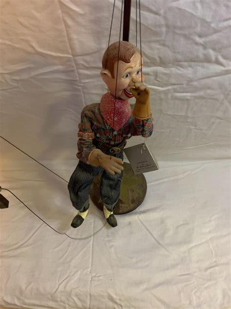 Howdy Doody Marionette By The Danbury Mint 24” Tall With 6” Base Approx