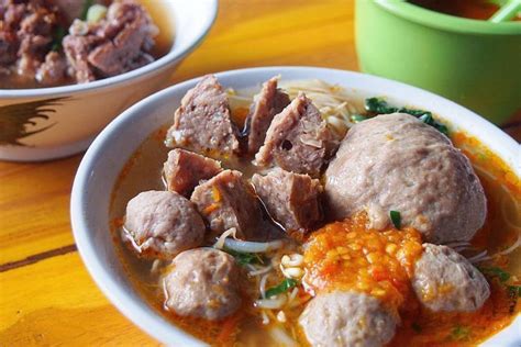 7 Rekomendasi Bakso Enak Dan Legendaris Di Jakarta Tampang