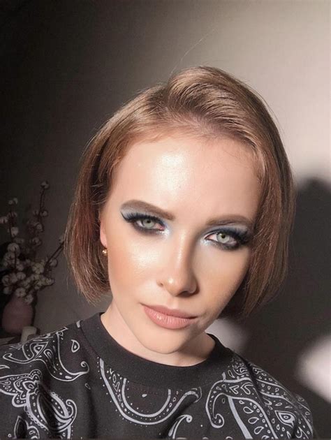Екатерина, 21 год, Екатеринбург - ищет спонсора, любовника, богатого ...