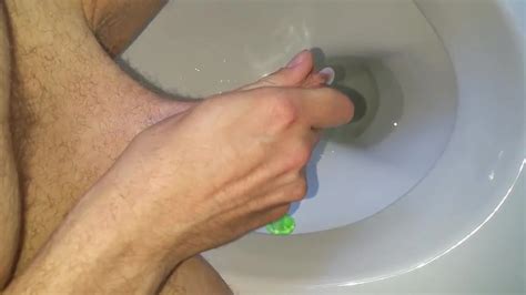 Im Wc Alles Ok Gay Handjob Porn XHamster