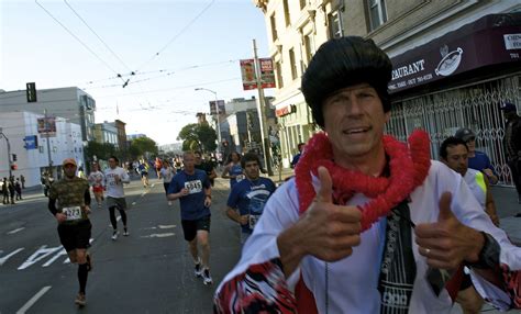 A Trail Runner S Blog The Naked Fun Of The Bay To Breakers