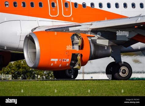 Jet Thrust Hi Res Stock Photography And Images Alamy