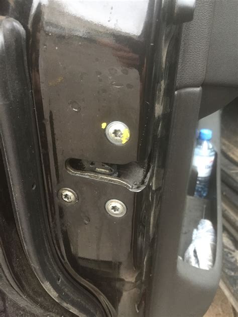 Не работал замок водительской двери — Nissan Pathfinder (3G), 2,5 л ...