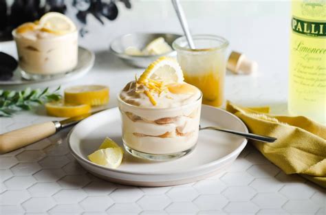 Easy Lemon Tiramisu With Limoncello Lost In Food