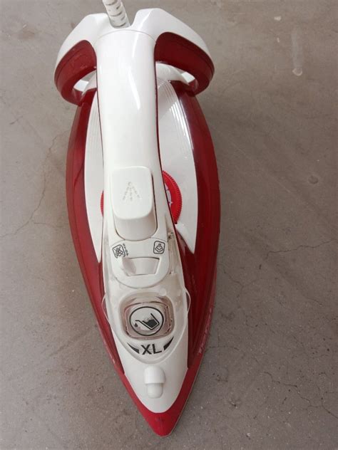 Tefal Ultragliss XL Steam Iron Durilium 2500W, TV & Home Appliances ...