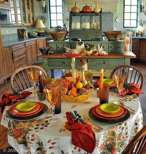 Beautiful And Cozy Fall Kitchen Decor Ideas