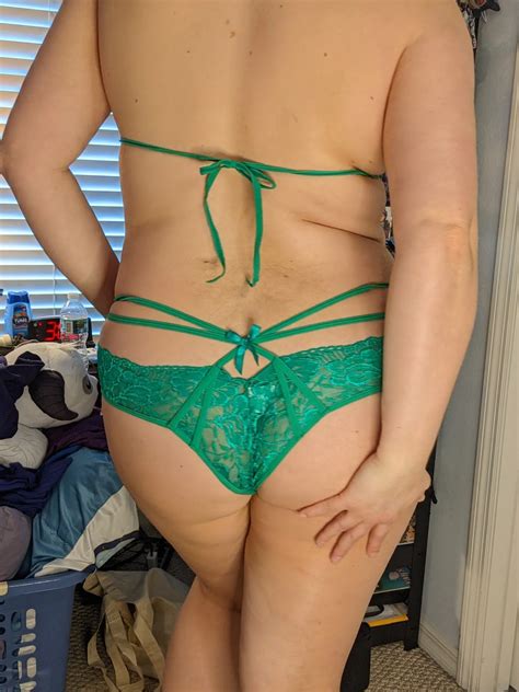 New Green Lingerie Set 22 Nude Pics XHamster