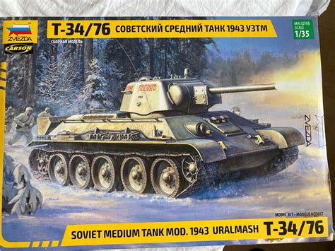 Zvezda, T-34/76 Soviet Medium Tank Mod. 1943 .. | Köp på Tradera ...