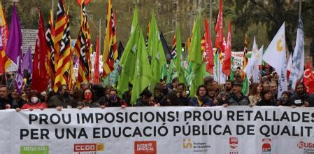 Acord entre Educació i sindicats per revertir les retallades del 2010