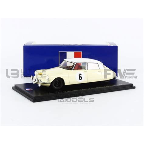 Miniature Spark Citroen Ds Winner Rallye Des Route Du Nord