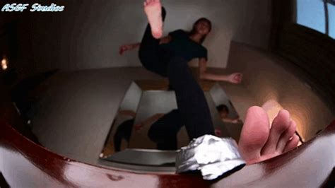 ACG COLOSSAL POV MOV Amateur Soles Giantess And Footjobs Clips4sale