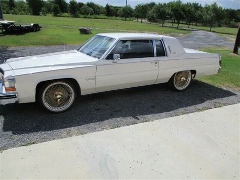 1983 Cadillac DeVille Coupe for sale: photos, technical specifications ...